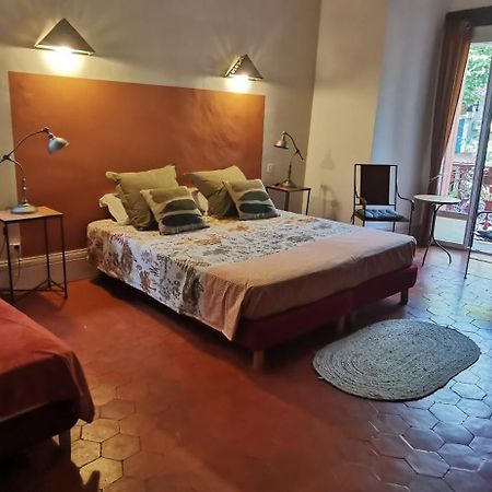 Le Mimosa Bed & Breakfast Saint-Saturnin-de-Lucian Exterior photo