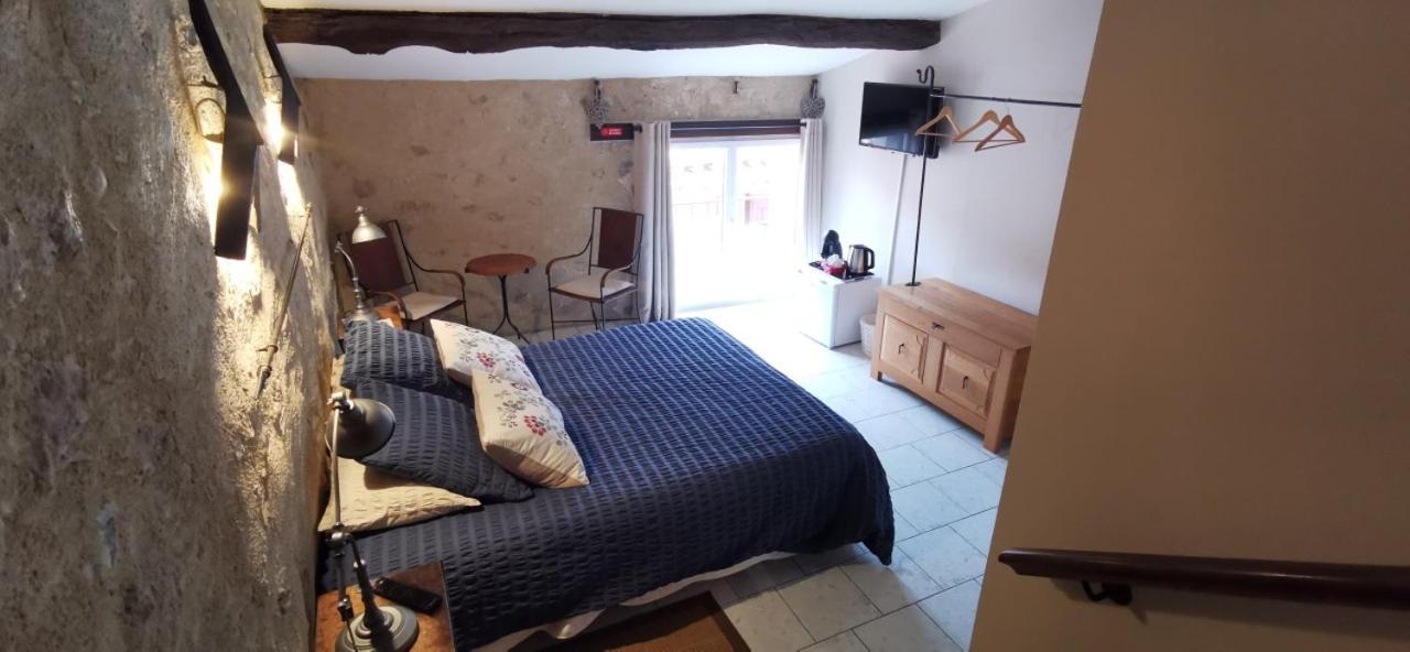 Le Mimosa Bed & Breakfast Saint-Saturnin-de-Lucian Exterior photo